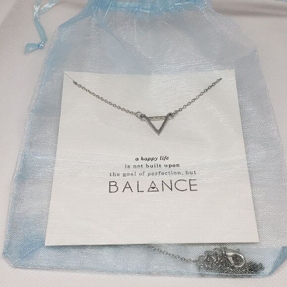 BALANCE NECKLACE NIP silver-tone Great Gift - Picture 2 of 3
